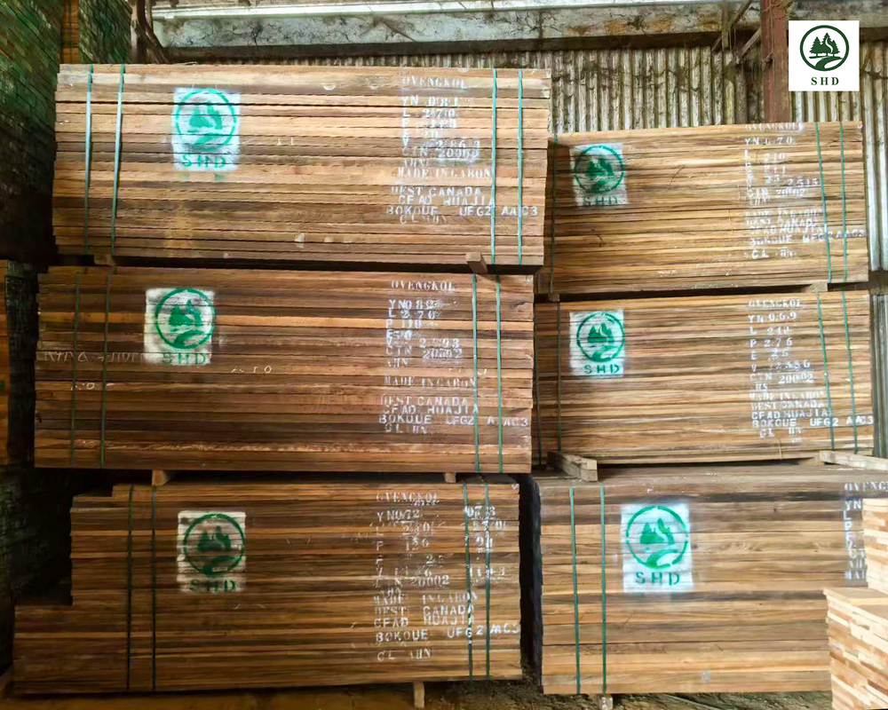 Los mejores tipos de madera para suelos y muebles de exterior (Gu&iacute;a experta 2026)