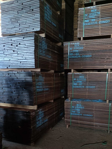 Lumbers di Wenge 